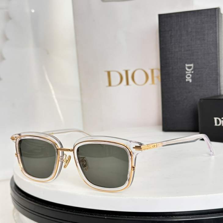 Picture of Dior Sunglasses _SKUfw77644420fw